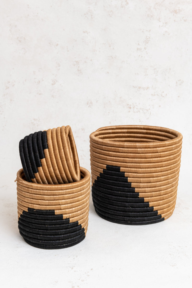 Handwoven Planter Basket Natural Black